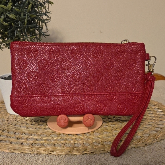 Adrienne Vittadini Embossed Red Wristlet - Picture 2 of 4